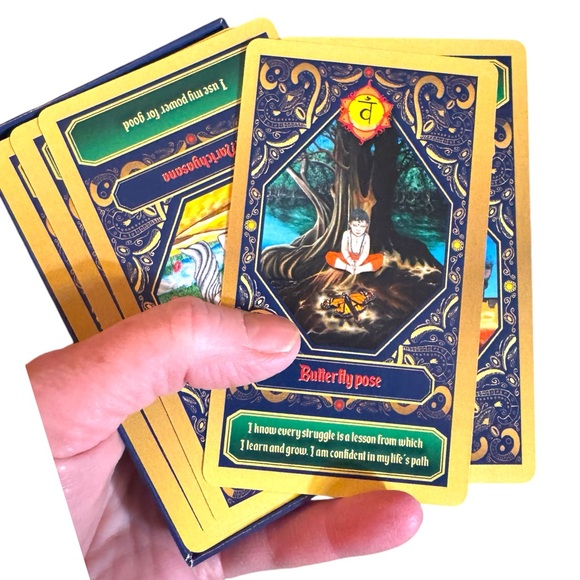 Mystic Mudra by Sherry Boxall, 39 card deck with companion guidebook LN OOP RARE - Picture 4 of 4